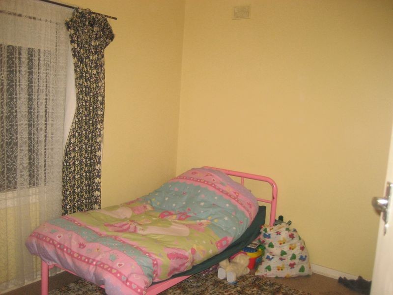 32 Shaftesbury Road, Elizabeth Vale SA 5112