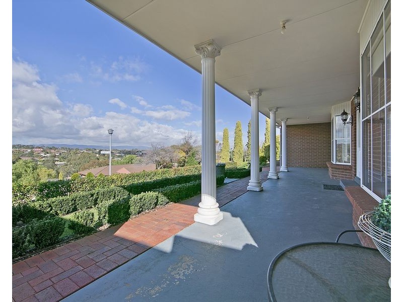 8 O’Leary Place, Wynn Vale SA 5127