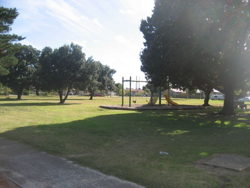 18 Kenmare Street, Taperoo SA 5017