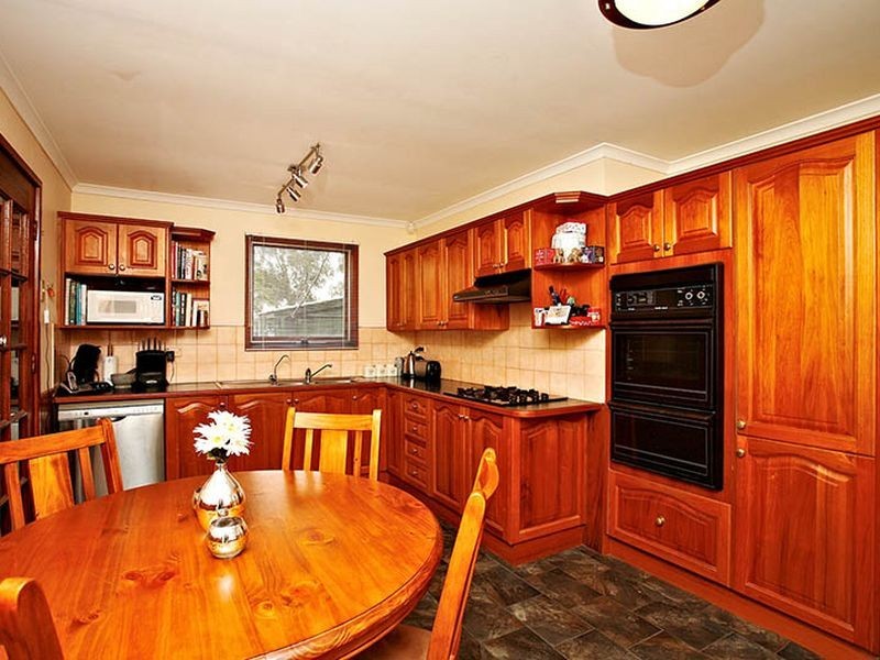 6 Wandora Crescent, Salisbury Park SA 5109