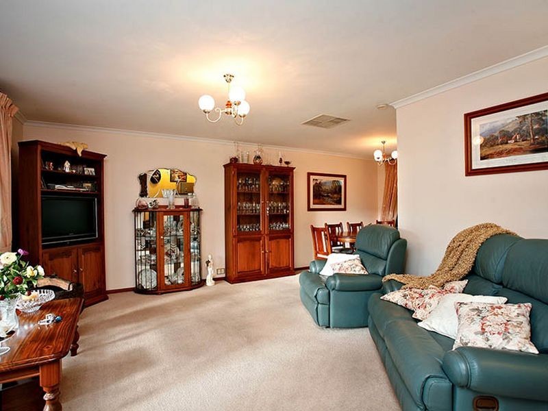 13 Martinvine Court, Salisbury Park SA 5109