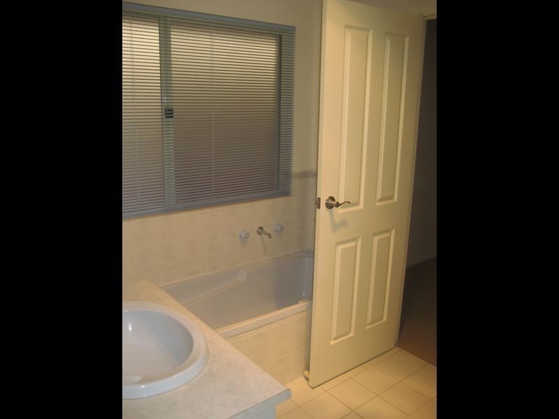 6 Armadale Place, Salisbury East SA 5109