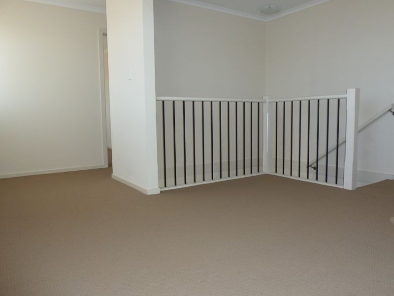 1 Mendota Avenue, Andrews Farm SA 5114