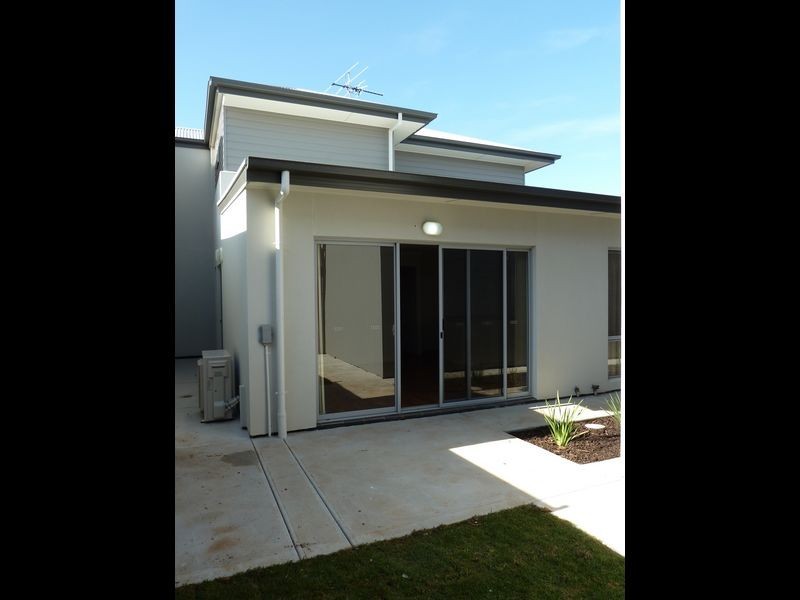 1 Mendota Avenue, Andrews Farm SA 5114