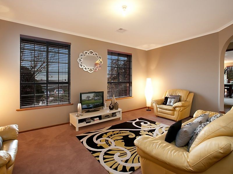 1 Verdant Court, Wynn Vale SA 5127