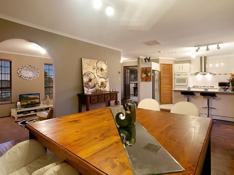 1 Verdant Court, Wynn Vale SA 5127