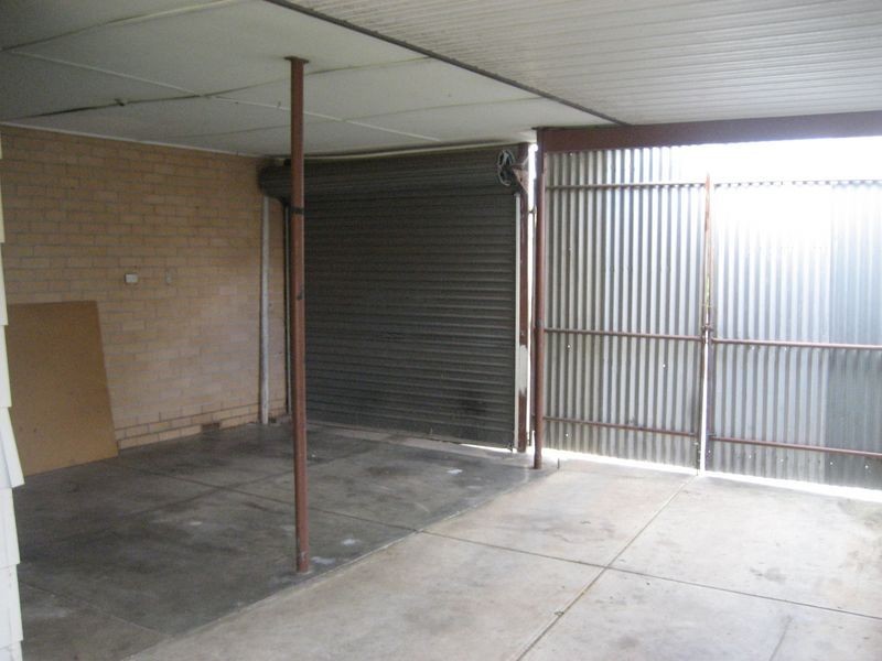 6 Knightsbridge Avenue, Valley View SA 5093