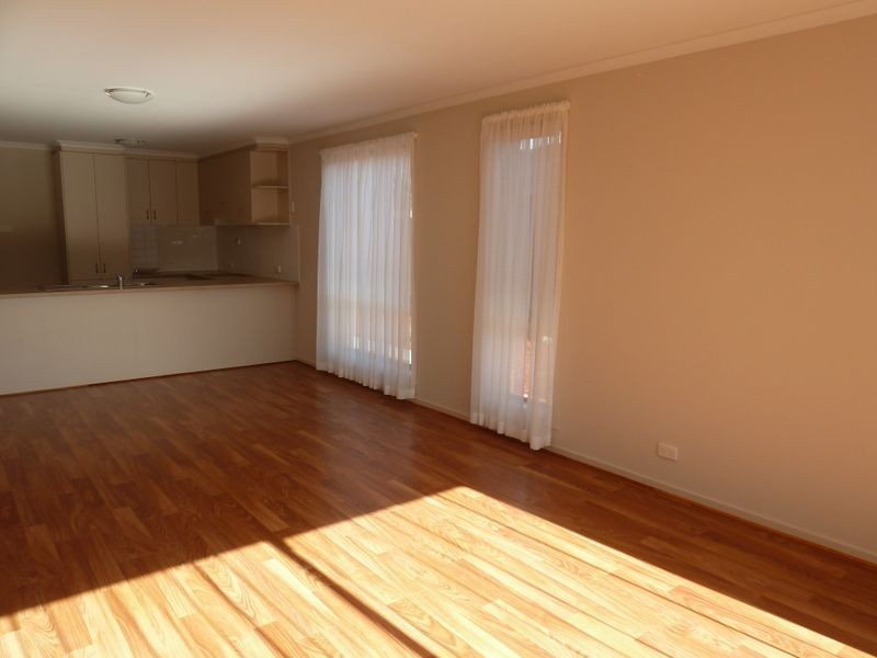 2 Caspian Lane, Andrews Farm SA 5114