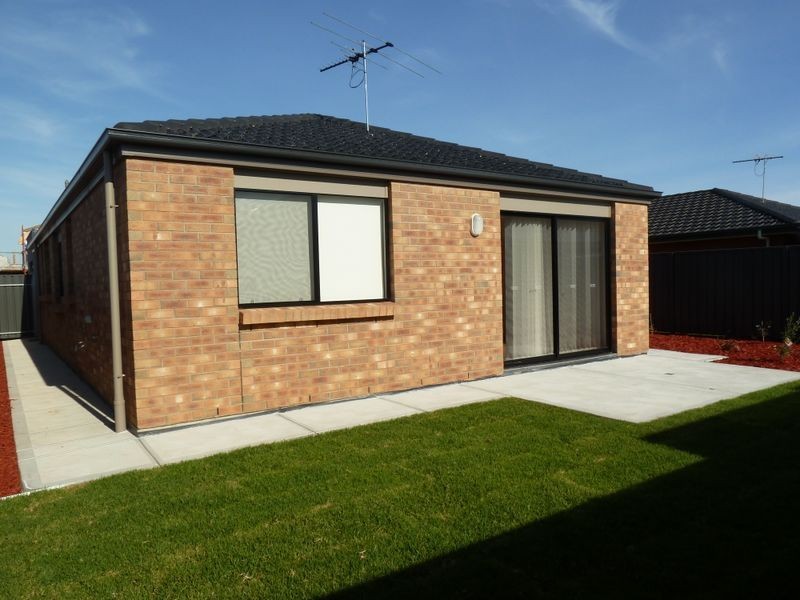 2 Caspian Lane, Andrews Farm SA 5114