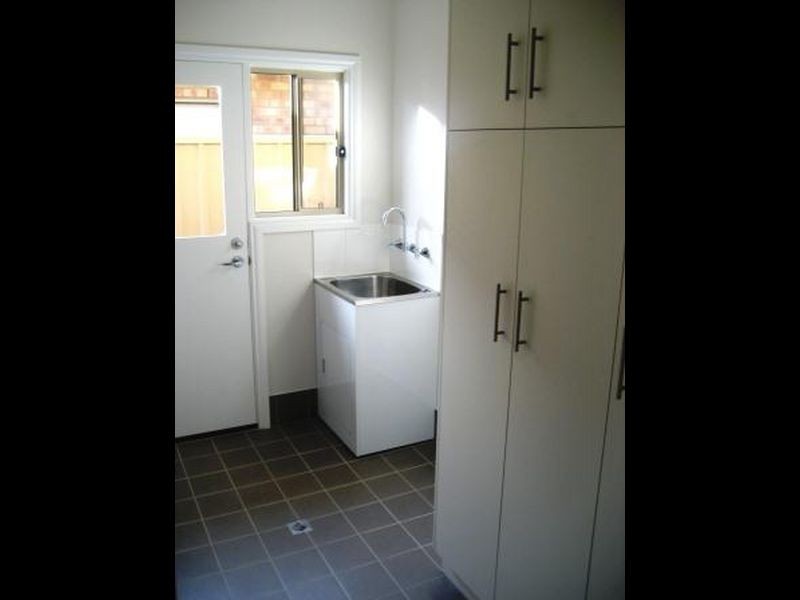 57a Wandana Ave, Gilles Plains SA 5086