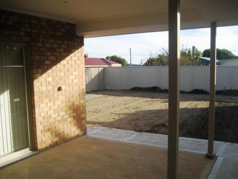 57a Wandana Ave, Gilles Plains SA 5086