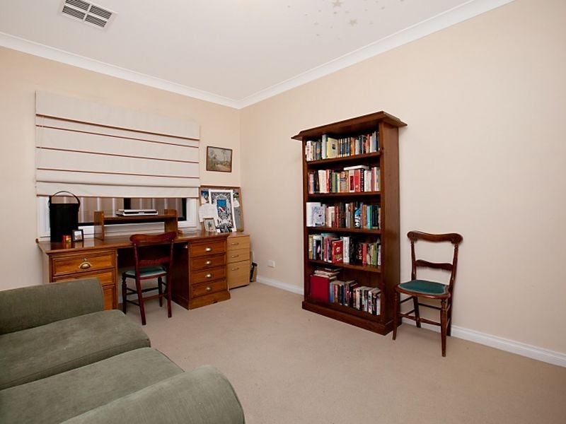 6 Kames Street, Ridgehaven SA 5097