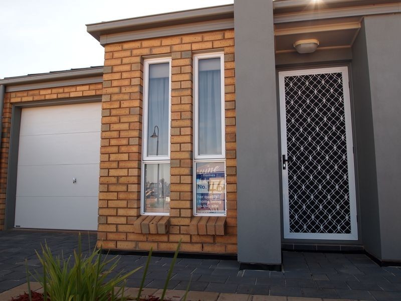 40 Centenary Circuit, Andrews Farm SA 5114