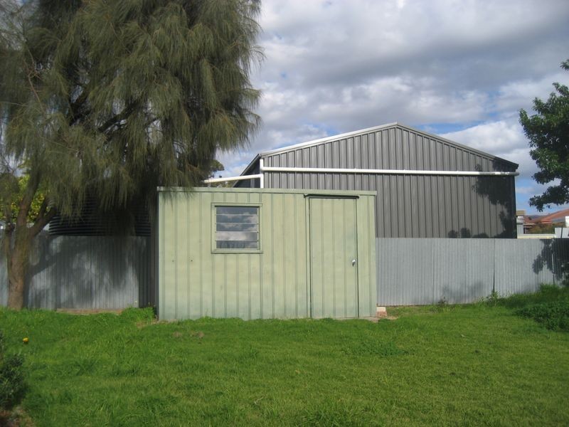 25 Wyndham Crescent, Surrey Downs SA 5126