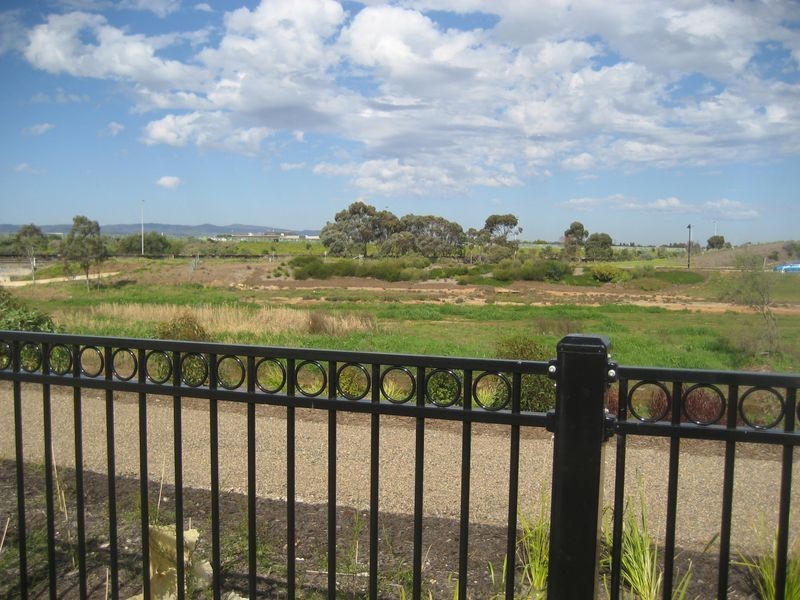 15 Ridley Street, Mawson Lakes SA 5095