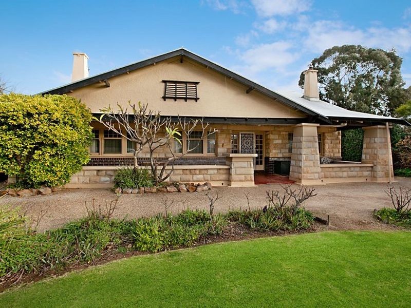 24 Eynesbury Avenue, Kingswood SA 5062