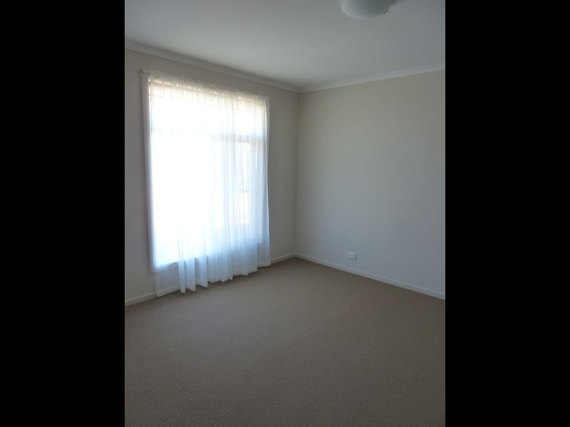 17 (Lot 5) Olive Grove, Munno Para West SA 5115