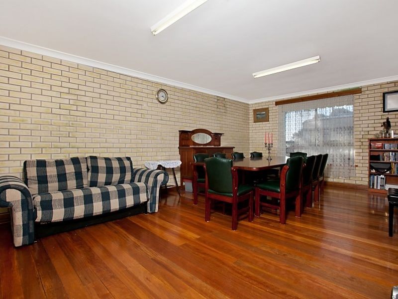 21 Cremin Street, Fairview Park SA 5126