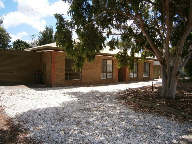15 Upton Street, Elizabeth Vale SA 5112