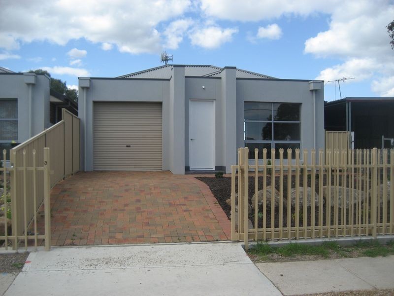 8 Wandana Avenue, Gilles Plains SA 5086