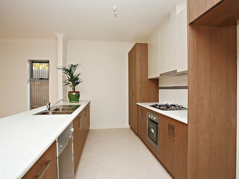 8 Wandana Avenue, Gilles Plains SA 5086