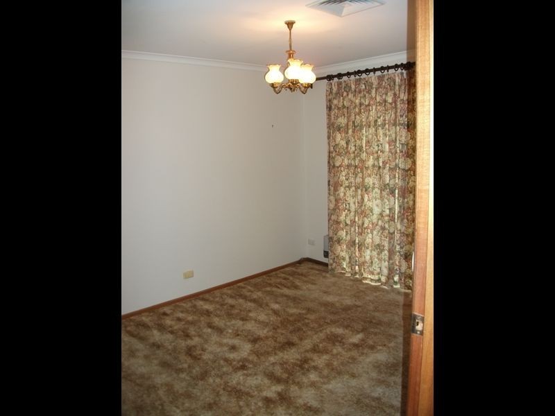 1/33 Doxiadis Street, St Agnes SA 5097