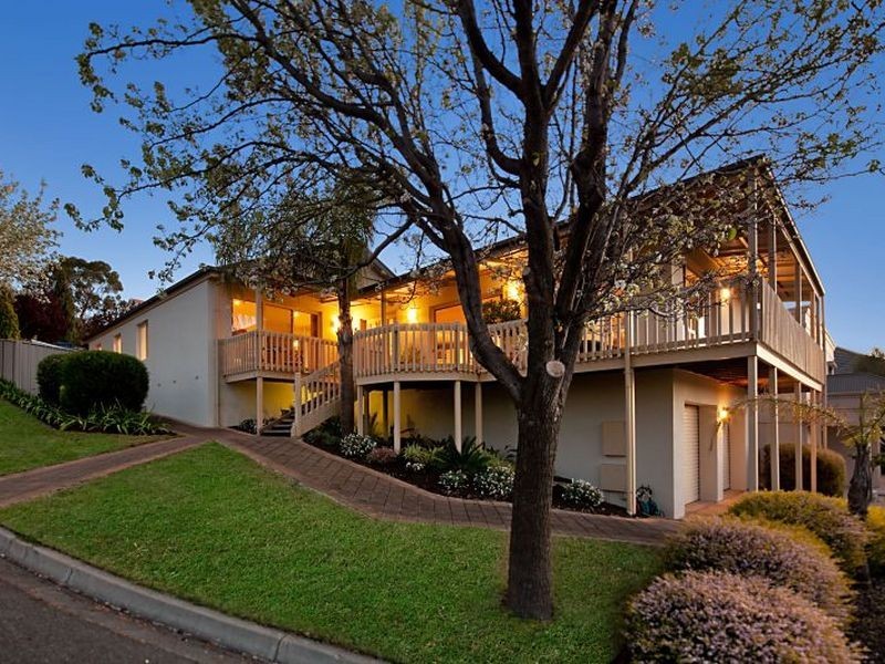 11 Devonshire Court, Golden Grove SA 5125