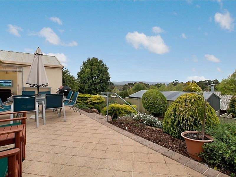 12 Dallas Court, Wynn Vale SA 5127