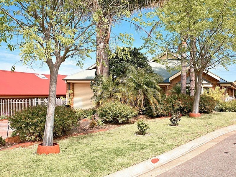 6 Tullamore Court, Greenwith SA 5125