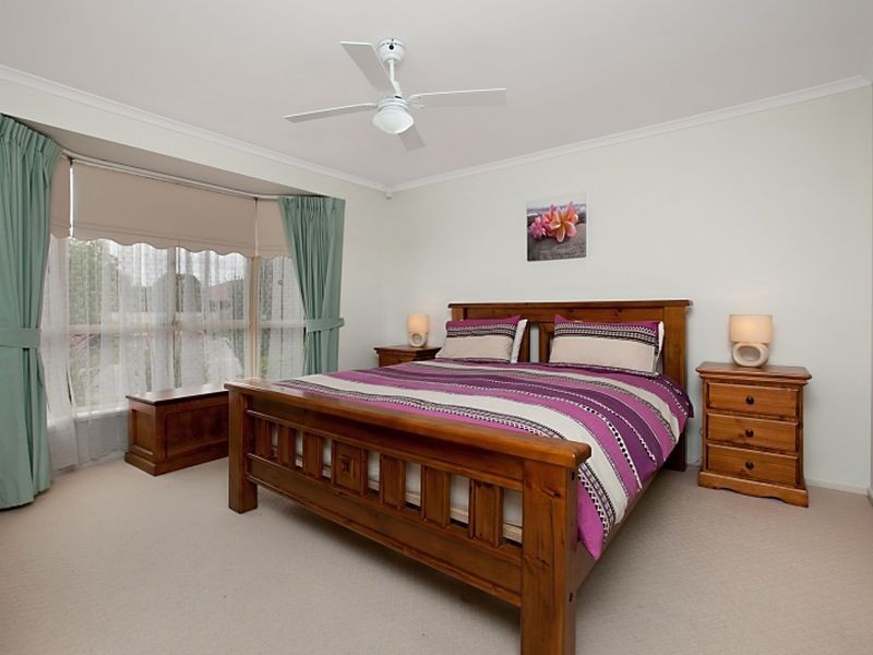 1 Stockman Place, Walkley Heights SA 5098