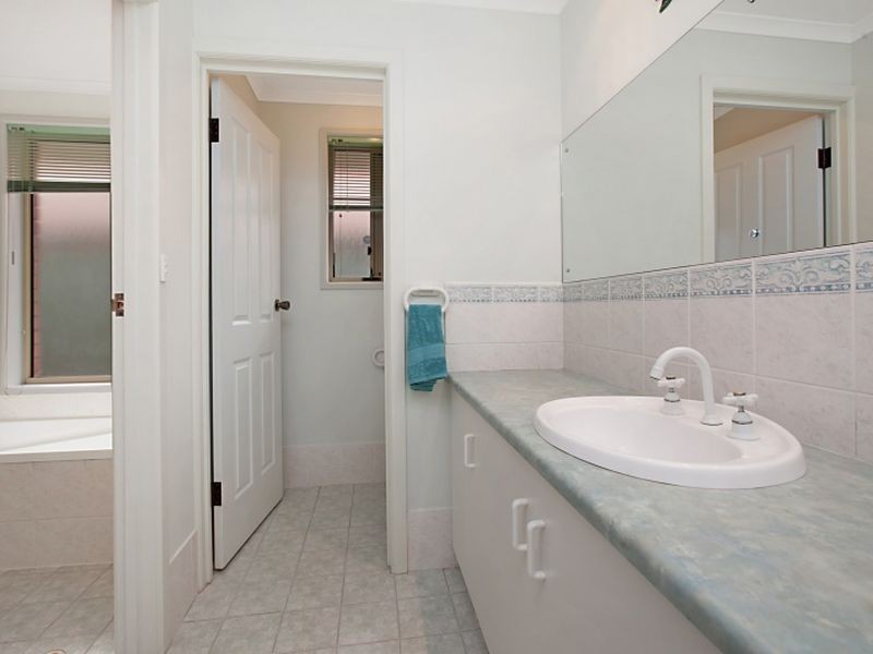 1 Stockman Place, Walkley Heights SA 5098