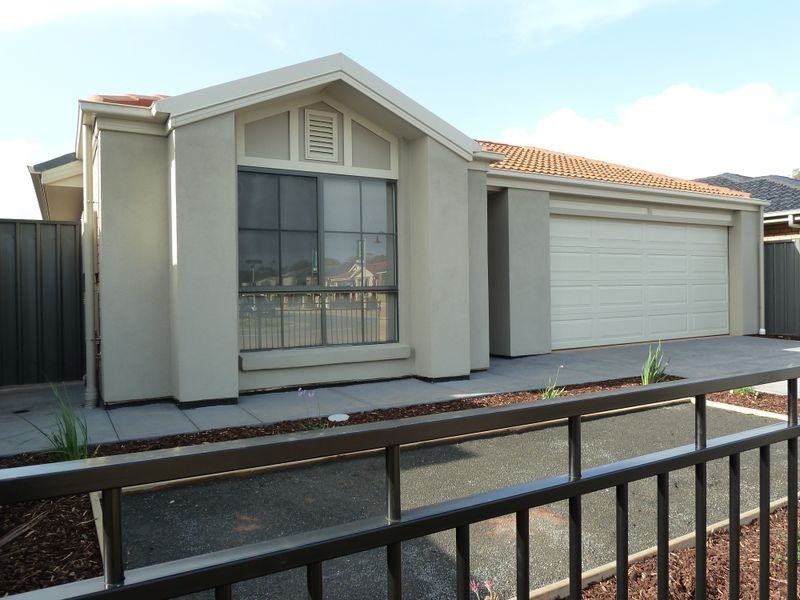 24 St Germain Avenue, Andrews Farm SA 5114