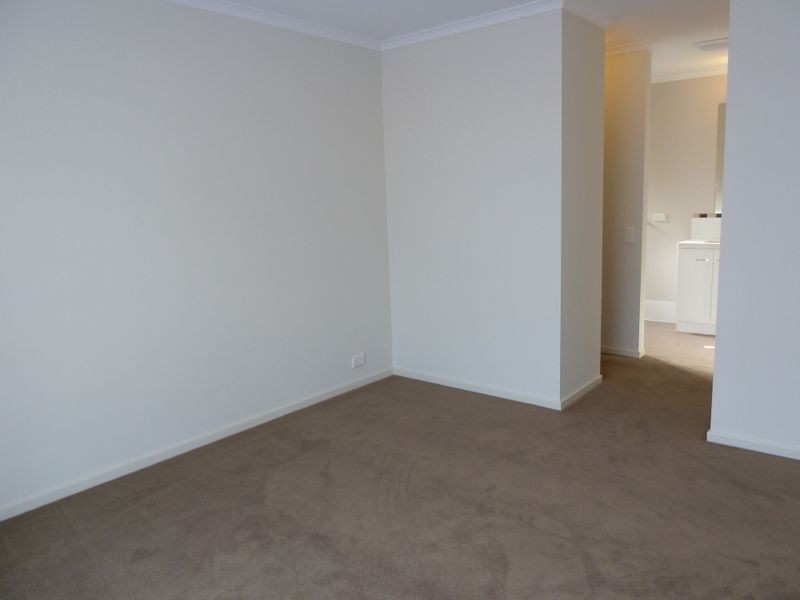 24 St Germain Avenue, Andrews Farm SA 5114