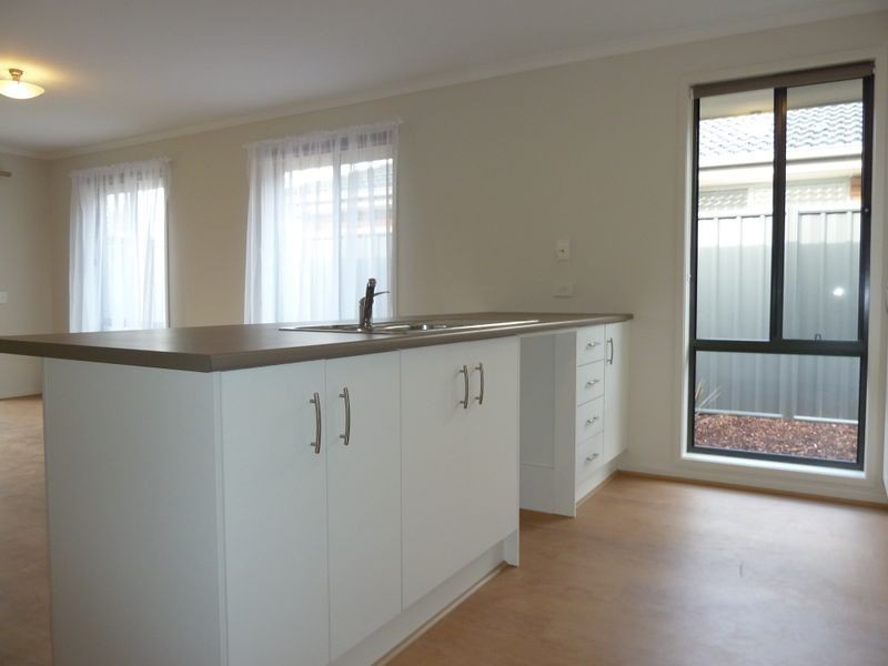 24 St Germain Avenue, Andrews Farm SA 5114