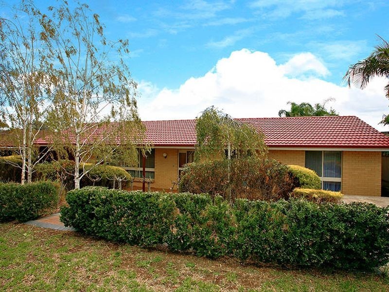 12 Quebec Drive, Para Hills SA 5096