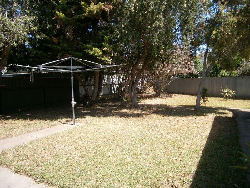 21 Sandy Crescent, Salisbury Park SA 5109