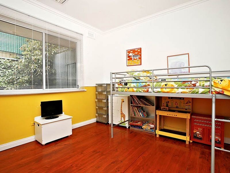 2 Far View Crescent, Ridgehaven SA 5097