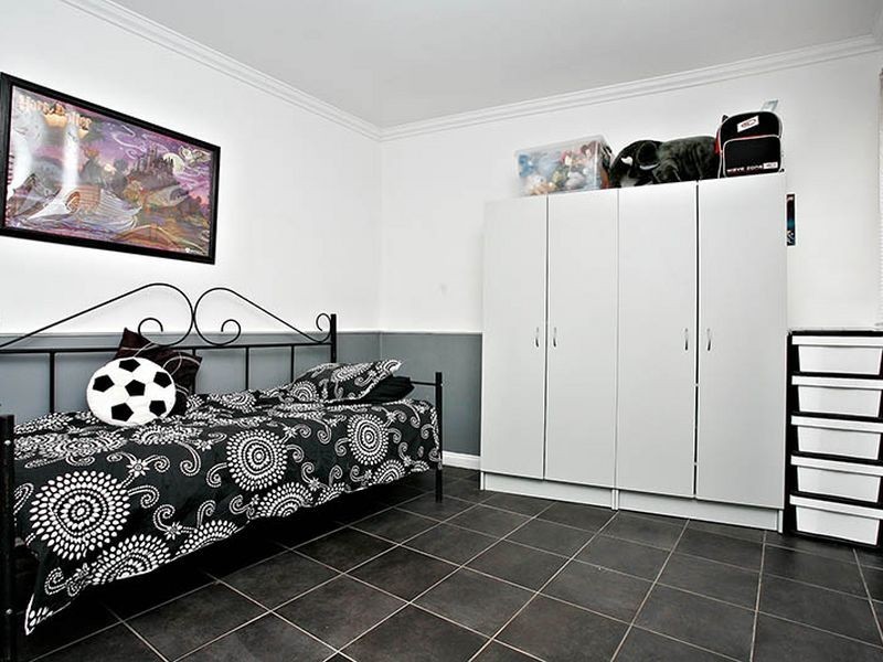 2 Far View Crescent, Ridgehaven SA 5097