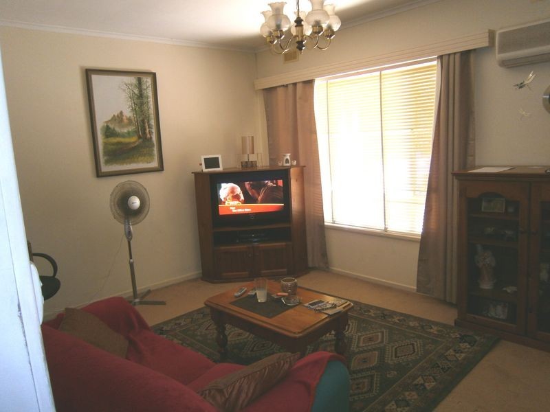 17 Williamson Road, Para Hills SA 5096