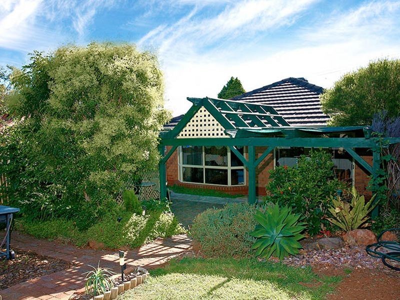2/3 Far View Crescent, Ridgehaven SA 5097