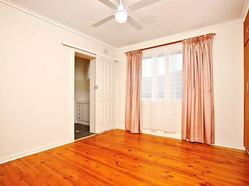 190 Maxwell Road, Para Hills SA 5096