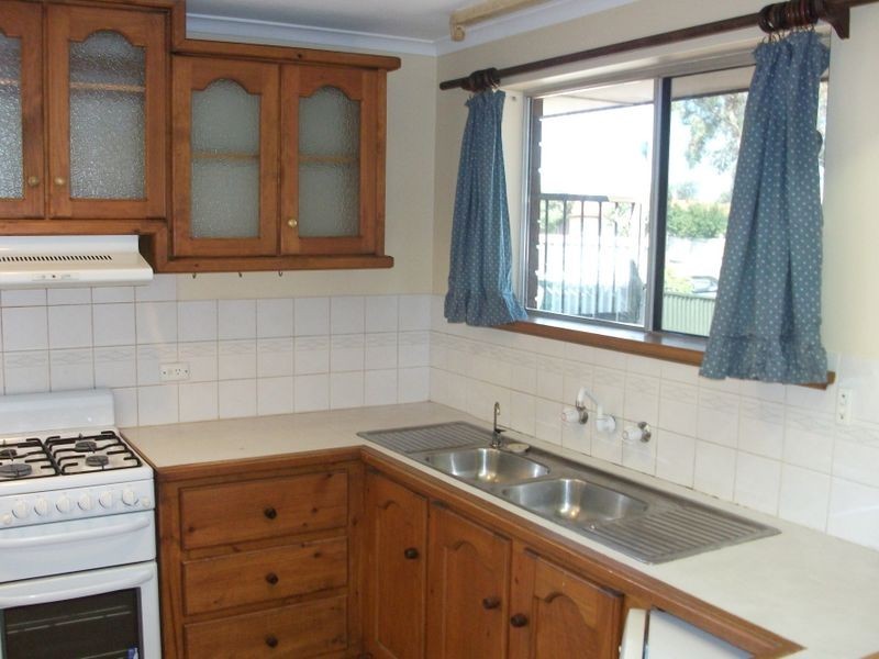 29 Potts Crescent, Burton SA 5110