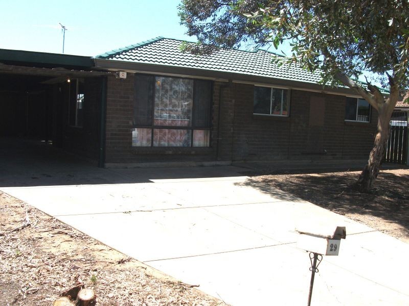 29 Potts Crescent, Burton SA 5110