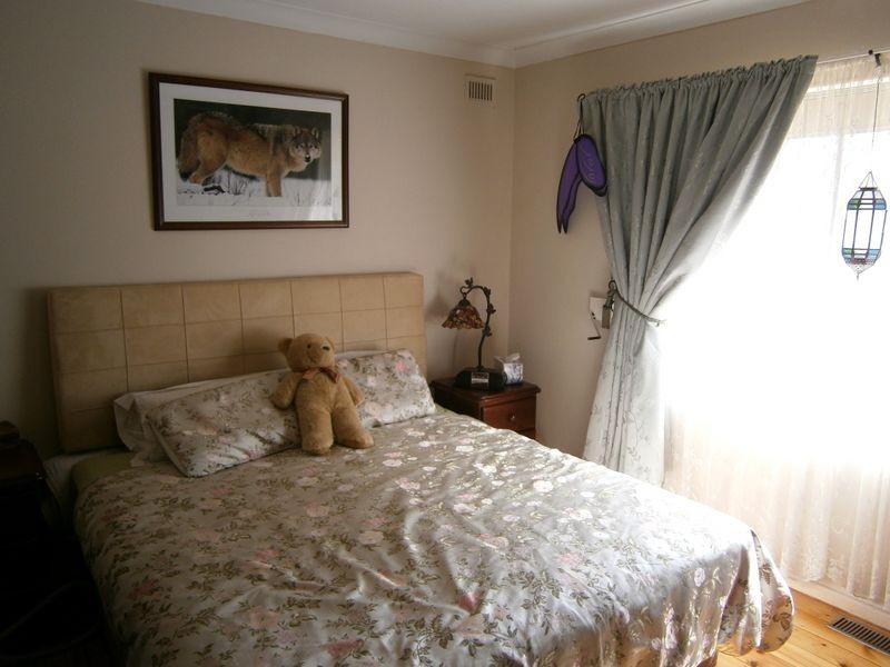 86 Walkleys Road, Valley View SA 5093