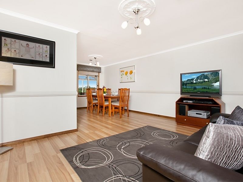 30 Rotz Court, Golden Grove SA 5125