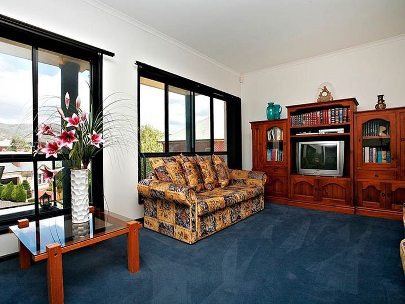 7 Walker Place, Highbury SA 5089