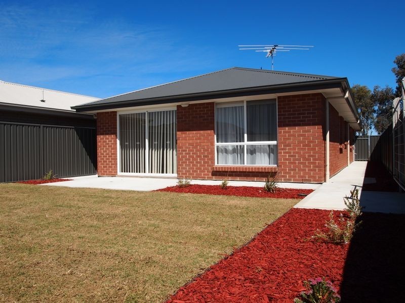 15 Petherton Road, Andrews Farm SA 5114