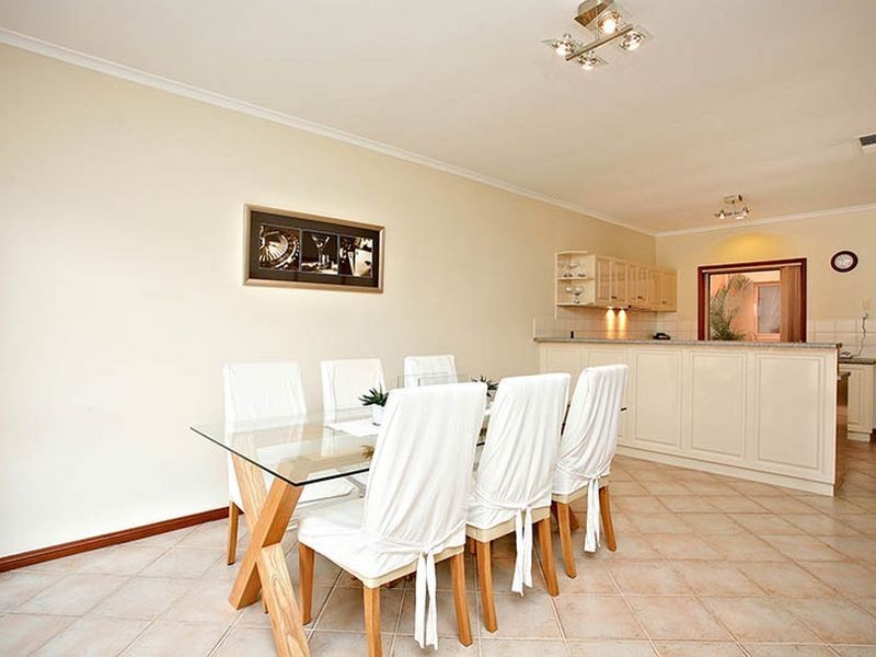 6/1 Goodwin Circuit, Golden Grove SA 5125