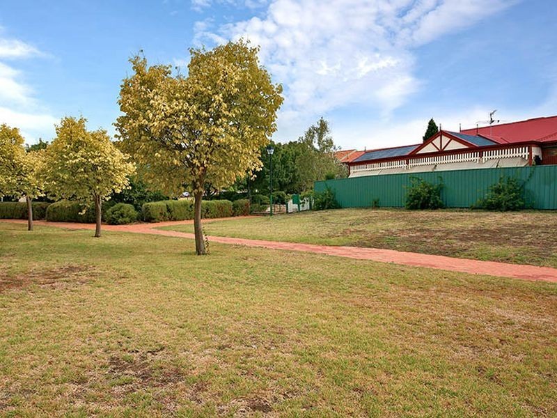 6/1 Goodwin Circuit, Golden Grove SA 5125