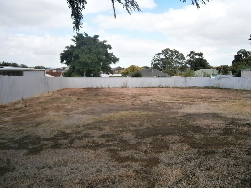 17 Albany Terrace, Valley View SA 5093